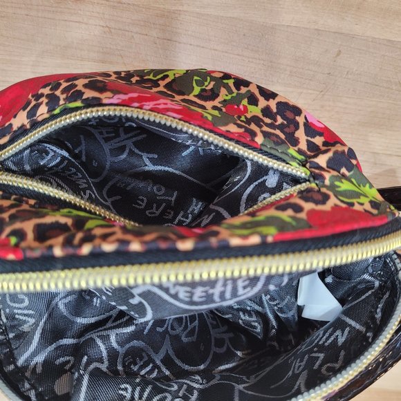 Betsey Johnson Round Floral & Animal Print Crossbody Bag Black, Red, Gold EUC - Picture 7 of 11